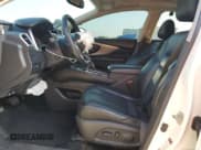 ✅ 2018 Nissan Murano Platinum • VIN: 5N1AZ2MG3JN191801 • Lot: 69772675. Listed on Copart with 87,246 mi. Free auction sales archive from the USA and detailed vehicle history report at DreamBid. Image 7.