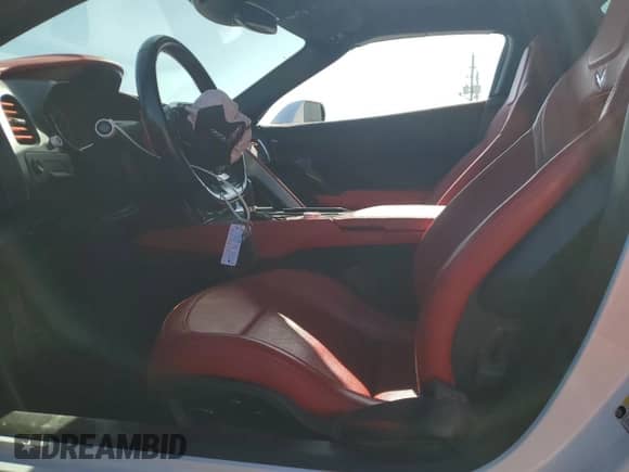 2018 Chevrolet Corvette 2LT с VIN 1G1YD3D74J5100289, выставлен на аукционе Copart как лот 55287565 с пробегом 25 695 миль миль и Списание • Salvage title. История ставок и продаж доступна на DreamBid. Изображение 7.