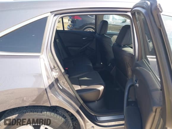 ✅ 2017 Acura RDX • VIN: 5J8TB4H34HL032703 • Lot: 42691354. Listed on IAAI with 101,110 mi. Free auction sales archive from the USA and detailed vehicle history report at DreamBid. Image 8.