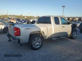 ✅ 2011 Chevrolet Silverado 1500 LT • VIN: 1GCRKSE34BZ276972 • Lot: 73826434. Listed on Copart with 46,232 mi. Free auction sales archive from the USA and detailed vehicle history report at DreamBid. Image 3.
