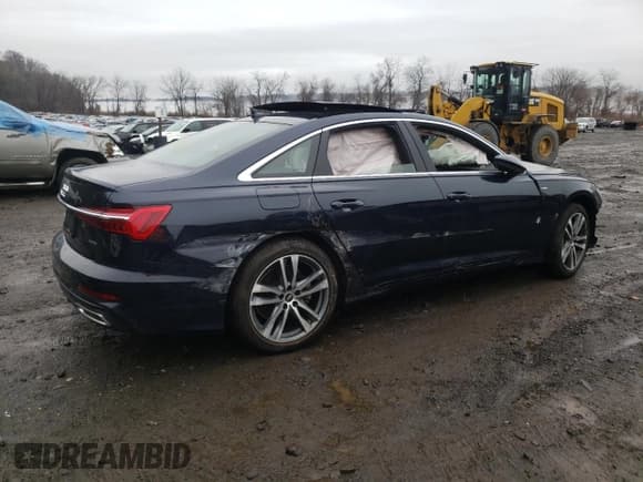 ✅ 2021 Audi A6 Premium Plus • VIN: WAUL2AF29MN037477 • Лот: 69769812. Опубликован ранее на Copart с пробегом Не указан. Бесплатный доступ к архиву аукционных продаж из США и подробный отчёт об истории автомобиля на DreamBid. Изображение 3.