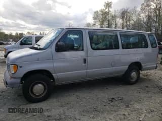 ✅ 1999 Ford Econoline Passenger XL • VIN: 1FBSS31LXXHA39417 • Lot: 52817645. Wystawiony na Copart z przebiegiem 109 930 mil. Bezpłatny archiwum sprzedaży aukcyjnych z USA i szczegółowy raport historii pojazdu na DreamBid. Zdjęcie 1.