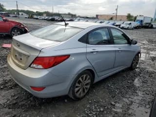 ✅ 2016 Hyundai Accent SE • VIN: KMHCU4AE5GU045386 • Lot: 62430414. Wystawiony na Copart z przebiegiem 123 852 mil. Bezpłatny archiwum sprzedaży aukcyjnych z USA i szczegółowy raport historii pojazdu na DreamBid. Zdjęcie 3.