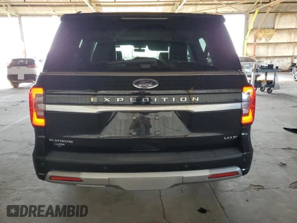 ✅ 2024 Ford Expedition Max Platinum • VIN: 1FMJK1M85REA40056 • Lot: 67479855. Listed on Copart with 14,745 mi. Free auction sales archive from the USA and detailed vehicle history report at DreamBid. Image 6.