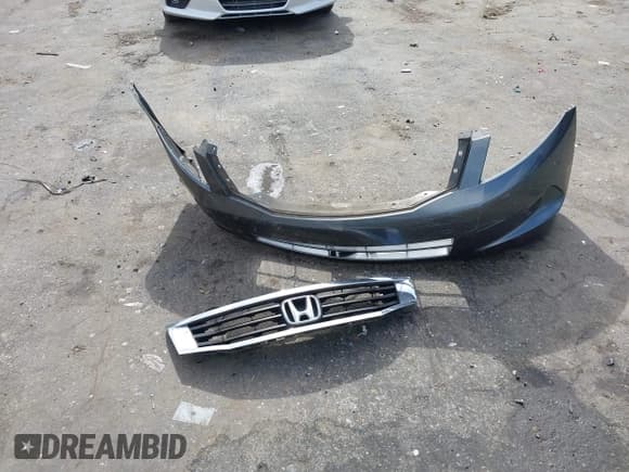 ✅ 2010 Honda Accord EX-L • VIN: 1HGCP2F81AA077071 • Lot: 43683166. Listed on IAAI with 216,786 mi. Free auction sales archive from the USA and detailed vehicle history report at DreamBid. Image 12.