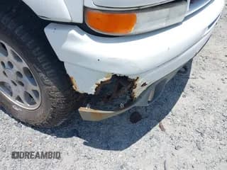 ✅ 2002 Chevrolet Suburban Z71 • VIN: 3GNFK16Z62G176637 • Лот: 42539481. Опубликован ранее на IAAI с пробегом 315 174 миль. Бесплатный доступ к архиву аукционных продаж из США и подробный отчёт об истории автомобиля на DreamBid. Изображение 6.