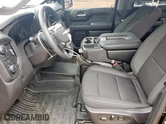 ✅ 2024 Chevrolet Silverado 1500 • VIN: 3GCUD4ED1RG411988 • Лот: 59160215. Опубликован ранее на Copart с пробегом 10 901 миль. Бесплатный доступ к архиву аукционных продаж из США и подробный отчёт об истории автомобиля на DreamBid. Изображение 7.