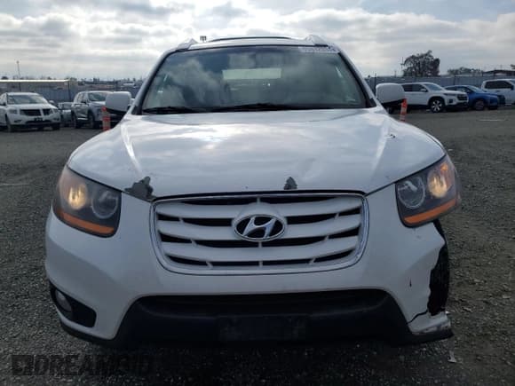 ✅ 2011 Hyundai Santa Fe Limited • VIN: 5XYZKDAG2BG011101 • Lot: 85332034. Listed on Copart with 162,191 mi. Free auction sales archive from the USA and detailed vehicle history report at DreamBid. Image 5.