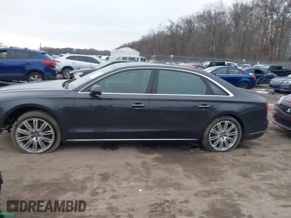 ✅ 2016 Audi A8 3.0T • VIN: WAU34AFD7GN008348 • Lot: 41352817. Listed on IAAI with 105,762 mi. Free auction sales archive from the USA and detailed vehicle history report at DreamBid. Image 14.