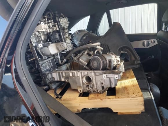 ✅ 2021 Mercedes-Benz GLC 300 • VIN: W1N0G8DB1MF875833 • Lot: 90075305. Listed on Copart with 93,239 mi. Free auction sales archive from the USA and detailed vehicle history report at DreamBid. Image 13.