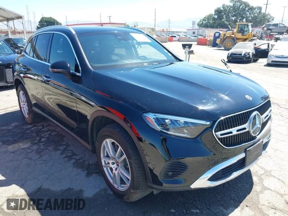 ✅ 2023 Mercedes-Benz GLC 300 • VIN: W1NKM4HB0PU023090 • Lot: 42699711. Listed on IAAI with 30,340 mi. Free auction sales archive from the USA and detailed vehicle history report at DreamBid. Image 1.