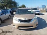 ✅ 2012 Toyota Sienna LE • VIN: 5TDKK3DC5CS228702 • Лот: 43922596. Опубликован ранее на IAAI с пробегом 187 141 миль. Бесплатный доступ к архиву аукционных продаж из США и подробный отчёт об истории автомобиля на DreamBid. Изображение 12.