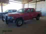 2005 Dodge Dakota ST z VIN 1D7HW28K65S346137, wystawiony jako Copart lot #50410765 z przebiegiem 128 670 mil mil oraz Czysty tytuł • Clean title. Historia ofert i sprzedaży dostępna na DreamBid. Obrazek 1.