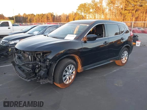 ✅ 2017 Nissan Rogue SV • VIN: JN8AT2MT1HW383830 • Lot: 43767078. Listed on IAAI with 116,890 mi. Free auction sales archive from the USA and detailed vehicle history report at DreamBid. Image 2.
