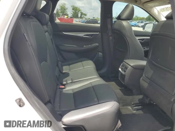 ✅ 2024 Infiniti QX50 Luxe • VIN: 3PCAJ5BA8RF106988 • Lot: 62475765. Wystawiony na Copart z przebiegiem 20 039 mil. Bezpłatny archiwum sprzedaży aukcyjnych z USA i szczegółowy raport historii pojazdu na DreamBid. Zdjęcie 11.
