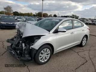 2022 Hyundai Accent SE с VIN 3KPC24A67NE167729, выставлен на аукционе Copart как лот 82783215 с пробегом 19 905 миль миль и Списание • Salvage title. История ставок и продаж доступна на DreamBid. Изображение 1.