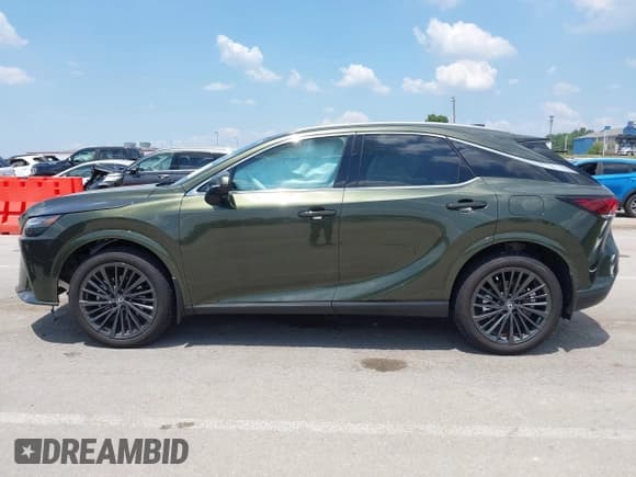 ✅ 2024 Lexus RX 350 • VIN: 2T2BAMBA6RC046837 • Lot: 42651329. Wystawiony na IAAI z przebiegiem 9 689 mil. Bezpłatny archiwum sprzedaży aukcyjnych z USA i szczegółowy raport historii pojazdu na DreamBid. Zdjęcie 14.