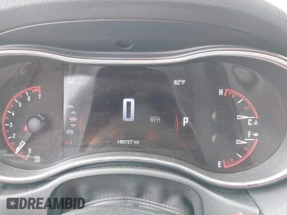 ✅ 2016 Dodge Durango Limited • VIN: 1C4RDJDG1GC484410 • Lot: 42481002. Wystawiony na IAAI z przebiegiem 189 727 mil. Bezpłatny archiwum sprzedaży aukcyjnych z USA i szczegółowy raport historii pojazdu na DreamBid. Zdjęcie 7.