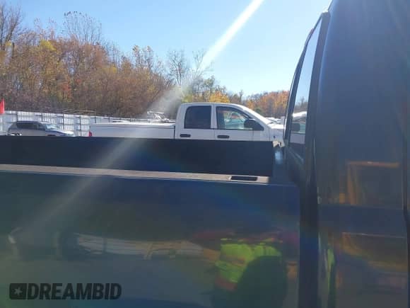 2004 Chevrolet Silverado 1500 LS с VIN 1GCEK14T74E242352, выставлен на аукционе IAAI как лот 43603383 с пробегом 126 817 миль миль и . История ставок и продаж доступна на DreamBid. Изображение 8.