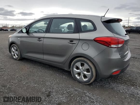 ✅ 2014 Kia Rondo LX • VIN: KNAHT8A33E7045169 • Лот: 53386085. Опубликован ранее на Copart с пробегом 276 022 миль. Бесплатный доступ к архиву аукционных продаж из США и подробный отчёт об истории автомобиля на DreamBid. Изображение 2.