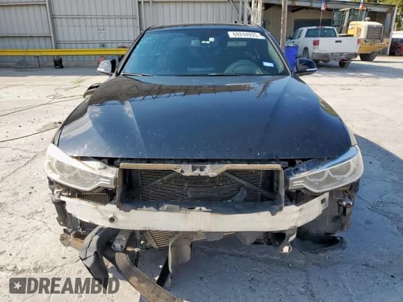 ✅ 2015 BMW 3 Series 335i • VIN: WBA3A9G57FNT09876 • Lot: 69244935. Wystawiony na Copart z przebiegiem 122 671 mil. Bezpłatny archiwum sprzedaży aukcyjnych z USA i szczegółowy raport historii pojazdu na DreamBid. Zdjęcie 5.