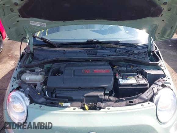 ✅ 2015 FIAT 500 Sport • VIN: 3C3CFFBR7FT560611 • Lot: 42471214. Wystawiony na IAAI z przebiegiem 80 625 mil. Bezpłatny archiwum sprzedaży aukcyjnych z USA i szczegółowy raport historii pojazdu na DreamBid. Zdjęcie 10.