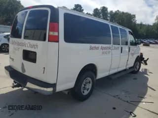 ✅ 2012 Chevrolet Express Passenger 1LT • VIN: 1GAZG1FG0C1130770 • Лот: 85913895. Опубликован ранее на Copart с пробегом 47 951 миль. Бесплатный доступ к архиву аукционных продаж из США и подробный отчёт об истории автомобиля на DreamBid. Изображение 3.