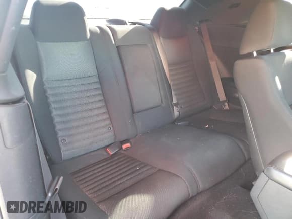 ✅ 2014 Dodge Challenger R/T 100th Anniversary Appearance • VIN: 2C3CDYBT5EH307730 • Lot: 81995524. Wystawiony na Copart z przebiegiem 74 479 mil. Bezpłatny archiwum sprzedaży aukcyjnych z USA i szczegółowy raport historii pojazdu na DreamBid. Zdjęcie 10.