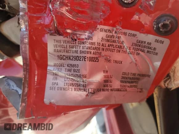 2007 Chevrolet Silverado 2500HD LT2 with VIN 1GCHK29D27E100225, listed as a Copart auction lot 68008275 with Not provided miles and Salvage title. Bid and sale history available at DreamBid. Image 12.