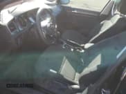 ✅ 2021 Volkswagen Golf TSI • VIN: 3VWG57AU5MM014227 • Lot: 77642424. Wystawiony na Copart z przebiegiem 59 003 mil. Bezpłatny archiwum sprzedaży aukcyjnych z USA i szczegółowy raport historii pojazdu na DreamBid. Zdjęcie 7.