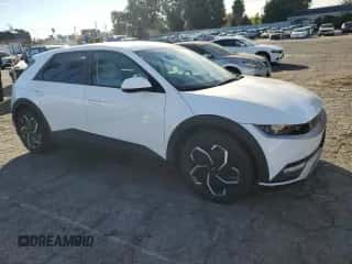 2023 Hyundai Ioniq 5 SEL z VIN KM8KN4AE1PU164688, wystawiony jako Copart lot #77934983 z przebiegiem 10 003 mil mil oraz . Historia ofert i sprzedaży dostępna na DreamBid. Obrazek 4.