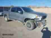 2024 Chevrolet Silverado 1500 LT с VIN 3GCPDDEK9RG261432, выставлен на аукционе IAAI как лот 43302717 с пробегом 18 579 миль миль и . История ставок и продаж доступна на DreamBid. Изображение 1.