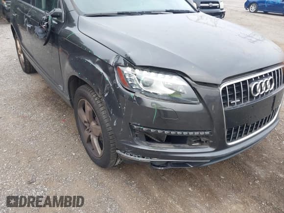 ✅ 2015 Audi Q7 Premium Plus • VIN: WA1LGAFEXFD013108 • Lot: 42916933. Listed on IAAI with 106,607 mi. Free auction sales archive from the USA and detailed vehicle history report at DreamBid. Image 6.