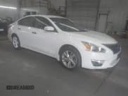 ✅ 2015 Nissan Altima SV • VIN: 1N4AL3AP0FC161650 • Lot: 43146988. Wystawiony na IAAI z przebiegiem 179 606 mil. Bezpłatny archiwum sprzedaży aukcyjnych z USA i szczegółowy raport historii pojazdu na DreamBid. Zdjęcie 1.