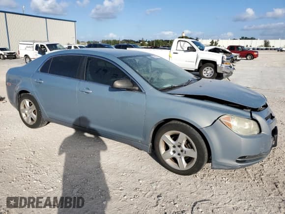 ✅ 2009 Chevrolet Malibu 1LS • VIN: 1G1ZG57B79F157261 • Lot: 76990794. Listed on Copart with 113,202 mi. Free auction sales archive from the USA and detailed vehicle history report at DreamBid. Image 4.
