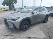 ✅ 2024 Lexus NX 350h • VIN: 2T2AKCEZ7RC023491 • Lot: 42793602. Wystawiony na IAAI z przebiegiem 13 537 mil. Bezpłatny archiwum sprzedaży aukcyjnych z USA i szczegółowy raport historii pojazdu na DreamBid. Zdjęcie 2.