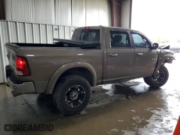 2010 Dodge 1500 Sport с VIN 1D7RV1CT2AS132712, выставлен на аукционе Copart как лот 85349775 с пробегом 109 762 миль миль и Списание • Salvage title. История ставок и продаж доступна на DreamBid. Изображение 3.