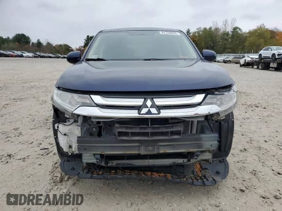 2017 Mitsubishi Outlander ES с VIN JA4AD2A31HZ015864, выставлен на аукционе Copart как лот 82339855 с пробегом Не указан миль и Чистый • Clean title. История ставок и продаж доступна на DreamBid. Изображение 5.