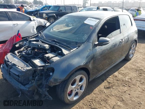 ✅ 2010 Volkswagen Golf GTI • VIN: WVWFD7AJ5AW279040 • Лот: 41014210. Опубликован ранее на IAAI с пробегом 171 588 миль. Бесплатный доступ к архиву аукционных продаж из США и подробный отчёт об истории автомобиля на DreamBid. Изображение 2.