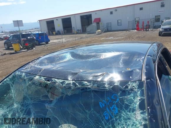 2013 Chevrolet Malibu LS z VIN 1G11A5SA7DU130756, wystawiony jako IAAI lot #42975541 z przebiegiem Nie podano mil oraz . Historia ofert i sprzedaży dostępna na DreamBid. Obrazek 18.