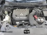 ✅ 2010 Mitsubishi Outlander GT • VIN: JA4JT5AX1AZ019670 • Lot: 91874755. Wystawiony na Copart z przebiegiem 178 166 mil. Bezpłatny archiwum sprzedaży aukcyjnych z USA i szczegółowy raport historii pojazdu na DreamBid. Zdjęcie 11.