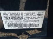 ✅ 2015 Honda Pilot EX-L • VIN: 5FNYF4H74FB009949 • Lot: 43806484. Listed on IAAI with 196,118 mi. Free auction sales archive from the USA and detailed vehicle history report at DreamBid. Image 9.