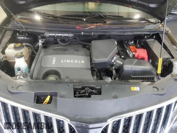 ✅ 2013 Lincoln MKX • VIN: 2LMDJ8JK6DBL23891 • Lot: 90146515. Wystawiony na Copart z przebiegiem 115 669 mil. Bezpłatny archiwum sprzedaży aukcyjnych z USA i szczegółowy raport historii pojazdu na DreamBid. Zdjęcie 12.