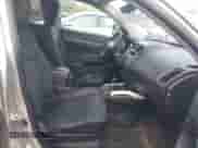 2013 Mitsubishi Outlander ES z VIN 4A4AR3AU7DE015769, wystawiony jako IAAI lot #43290230 z przebiegiem 208 555 mil mil oraz . Historia ofert i sprzedaży dostępna na DreamBid. Obrazek 5.