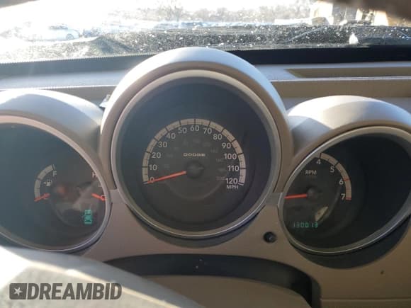 ✅ 2010 Dodge Nitro SXT • VIN: 1D4PU5GK7AW148137 • Lot: 46541785. Listed on Copart with 130,013 mi. Free auction sales archive from the USA and detailed vehicle history report at DreamBid. Image 9.