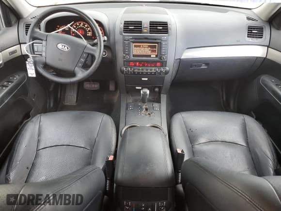 ✅ 2009 Kia Borrego Limited • VIN: KNDJJ742695038547 • Лот: 67786805. Опубликован ранее на Copart с пробегом 131 034 миль. Бесплатный доступ к архиву аукционных продаж из США и подробный отчёт об истории автомобиля на DreamBid. Изображение 8.