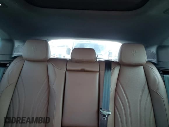 ✅ 2023 Maserati Grecale GT • VIN: ZN682AVA7P7429527 • Лот: 45001855. Опубликован ранее на Copart с пробегом 8 195 миль. Бесплатный доступ к архиву аукционных продаж из США и подробный отчёт об истории автомобиля на DreamBid. Изображение 10.