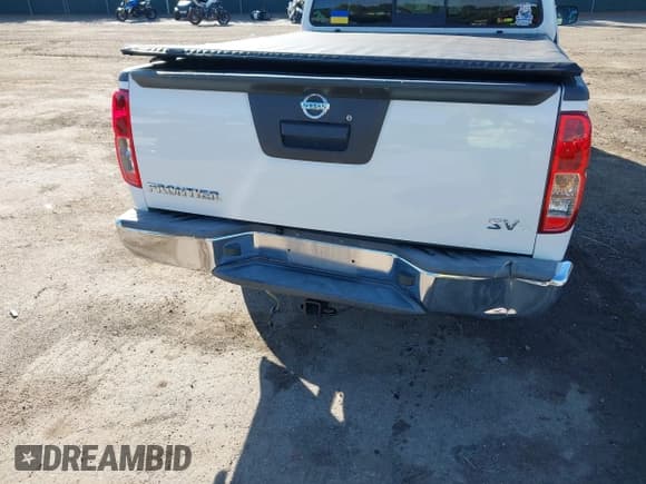 ✅ 2013 Nissan Frontier SV • VIN: 1N6BD0CT1DN737832 • Lot: 43503457. Listed on IAAI with 593,332 mi. Free auction sales archive from the USA and detailed vehicle history report at DreamBid. Image 18.