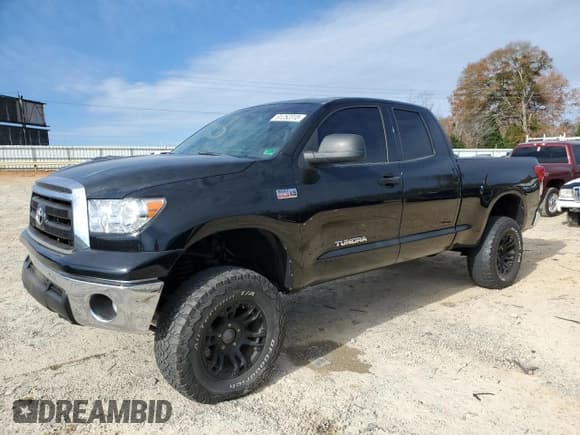 ✅ 2013 Toyota Tundra • VIN: 5TFUY5F14DX303285 • Lot: 91252315. Wystawiony na Copart z przebiegiem 324 375 mil. Bezpłatny archiwum sprzedaży aukcyjnych z USA i szczegółowy raport historii pojazdu na DreamBid. Zdjęcie 1.