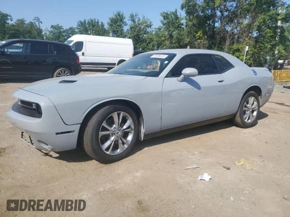 ✅ 2021 Dodge Challenger SXT • VIN: 2C3CDZGG6MH543352 • Lot: 61826415. Listed on Copart with 65,508 mi. Free auction sales archive from the USA and detailed vehicle history report at DreamBid. Image 1.